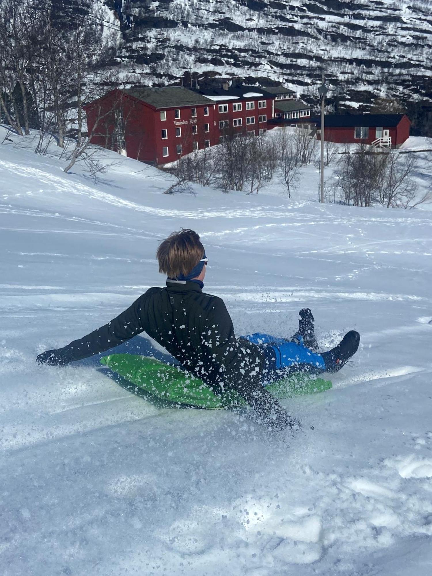 Vatnahalsen Hoyfjellshotell Мирдал Екстериор снимка